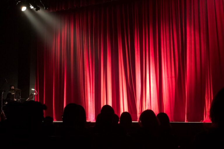 Bodysuits, Corsets, and Bustiers: Fitting Burlesque Performers